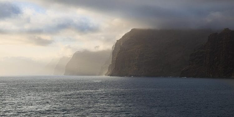From Beaches to Mountains: Exploring Tenerife’s Diverse Landscapes