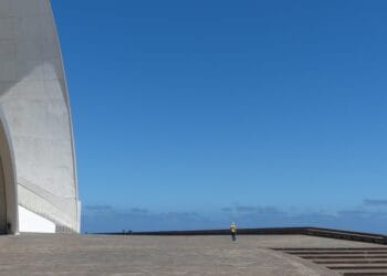 Los Gigantes: Nature’s Dramatic Masterpiece in Tenerife